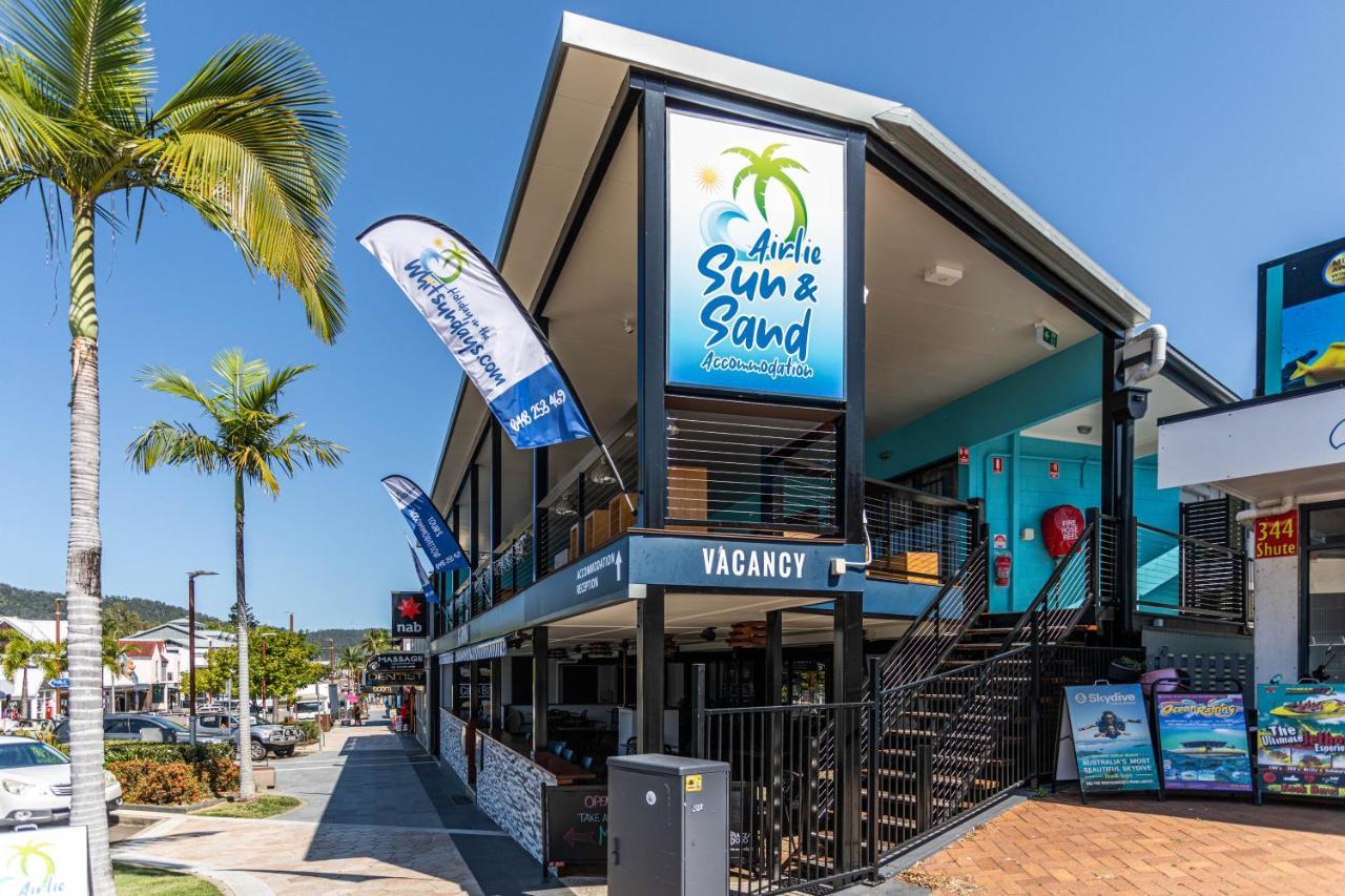 Airlie Sun & Sand Accommodation #2 エアリービーチ エクステリア 写真